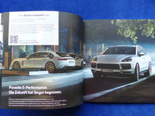 Lade das Bild in den Galerie-Viewer, Porsche News 02.2018 - 70 Jahre Porsche E-Performance Cayenne Hybrid 718 GTS 911
