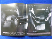 Lade das Bild in den Galerie-Viewer, 2006 Mazda 5 Sport Touring - US-Prospekt Brochure 06.2005 USA
