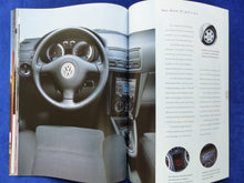 Lade das Bild in den Galerie-Viewer, VW Bora Highline V5 V6 4Motion MJ 2001 - Prospekt Brochure 10.2000
