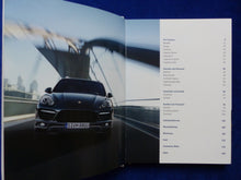 Lade das Bild in den Galerie-Viewer, Porsche Cayenne S Hybrid Turbo MJ 2012 - Hardcover Prospekt Brochure 06.2011
