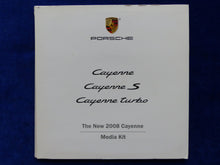 Lade das Bild in den Galerie-Viewer, Porsche 2008 Cayenne Turbo RS Spyder - US Media Press Kit CD-ROM 2007 USA
