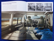 Lade das Bild in den Galerie-Viewer, VW Bus T5 California Beach MJ 2011 - Prospekt Brochure 06.2010 - car-brochure
