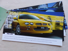 Lade das Bild in den Galerie-Viewer, MG Rover Sportlimousinen MG ZR ZS ZT - Prospekt Brochure 03.2001
