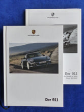 Lade das Bild in den Galerie-Viewer, Porsche 911 Carrera Targa 997 MJ 2010 - Hardcover Prospekt + Preisliste 06.2009
