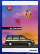 Lade das Bild in den Galerie-Viewer, Chrysler Voyager Grand Voyager MJ 1994 - Prospekt Brochure 08.1993 englisch
