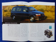 Lade das Bild in den Galerie-Viewer, Chrysler Voyager Grand Voyager MJ 1994 - Prospekt Brochure 08.1993 englisch
