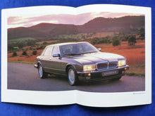 Lade das Bild in den Galerie-Viewer, Jaguar XJ6 4.0S Sovereign XJ12 Majestic - UK-Prospekt Brochure 1994 England
