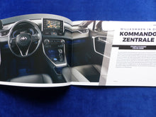 Lade das Bild in den Galerie-Viewer, Toyota RAV4 Hybrid SUV Business MJ 2019 - Prospekt Brochure + Preisliste 01.2019
