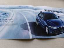 Lade das Bild in den Galerie-Viewer, Alfa Romeo Giulia - Zubehör MJ 2019 - Prospekt Brochure 07.2018
