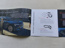 Lade das Bild in den Galerie-Viewer, Audi e-tron Elektroauto - Laden einfach gemacht - Prospekt Brochure 02.2019

