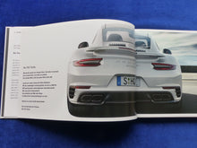 Lade das Bild in den Galerie-Viewer, Porsche 911 Turbo Coupe Cabrio Typ 991.2 MJ 2018 - Hardcover Prospekt 03.2017
