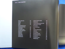 Lade das Bild in den Galerie-Viewer, Audi R8 4.2 FSI quattro - Hardcover Prospekt Brochure + Preisliste 04.2007
