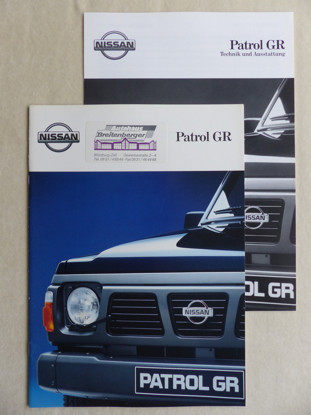 Nissan Patrol GR Station - Prospekt Brochure + Daten & Ausstattungen 02.1992