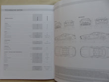 Lade das Bild in den Galerie-Viewer, BMW M8 Competition Coupe Cabrio MJ 2020 - Prospekt Preisliste Brochure 06.2019
