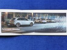 Lade das Bild in den Galerie-Viewer, Porsche E-Performance Hybrid Cayenne Panamera - Preview Prospekt Brochure 2018
