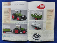 Lade das Bild in den Galerie-Viewer, Fendt Kollektion 2002 Tretschlepper Modelle - Prospekt Brochure 07.2001
