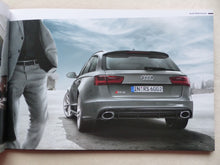 Lade das Bild in den Galerie-Viewer, Audi RS 6 Avant quattro - Hardcover Prospekt Brochure + Preisliste 04.2015
