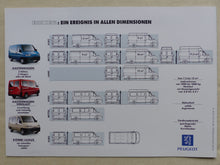 Lade das Bild in den Galerie-Viewer, Peugeot Boxer Kastenwagen Kombi - Prospekt Brochure + Farben &amp; Polster 03.1994
