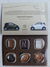 Lade das Bild in den Galerie-Viewer, Toyota iQ Neuhaus Collection - Limited 1 of 700 - Prospekt Brochure 02.2010
