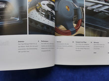 Lade das Bild in den Galerie-Viewer, Porsche Tequipment Panamera S Hybrid Turbo MJ 2012 - Prospekt Brochure 07.2011
