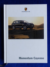 Lade das Bild in den Galerie-Viewer, Porsche Cayenne S Turbo MJ 2007 - Hardcover Prospekt Brochure 10.2006

