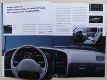 Lade das Bild in den Galerie-Viewer, Toyota Hilux - Prospekt Brochure + Technische Daten 02.1995
