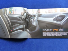 Lade das Bild in den Galerie-Viewer, Toyota Aygo MJ 2017 - Prospekt Brochure 05.2016
