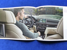 Lade das Bild in den Galerie-Viewer, BMW X5 Typ F15 MJ 2014 - Preview Prospekt Brochure 02.2013
