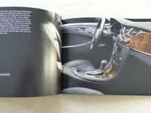 Lade das Bild in den Galerie-Viewer, Mercedes-Benz CLS-Klasse CLS 55 AMG MJ 2005 - Hardcover Prospekt Brochure 2004
