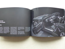 Lade das Bild in den Galerie-Viewer, Porsche 911 Black Edition Typ 997 MJ 2012 - Hardcover Prospekt Brochure 11.2010
