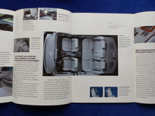 Lade das Bild in den Galerie-Viewer, Toyota Camry S Limousine MJ 1998 - Prospekt Brochure + Daten 11.1997
