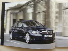 Lade das Bild in den Galerie-Viewer, BMW Individual 3er Limousine Touring E90 MJ 2007 - Hardcover Prospekt 02.2006
