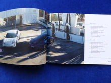 Lade das Bild in den Galerie-Viewer, Porsche Taycan Turbo S MJ 2020 - Prospekt Brochure 09.2019
