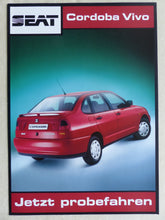Lade das Bild in den Galerie-Viewer, Seat Cordoba Vivo Sondermodell - Prospekt Brochure 1994
