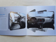 Lade das Bild in den Galerie-Viewer, Kia New Rio - Prospekt Brochure 2011 Europa englisch
