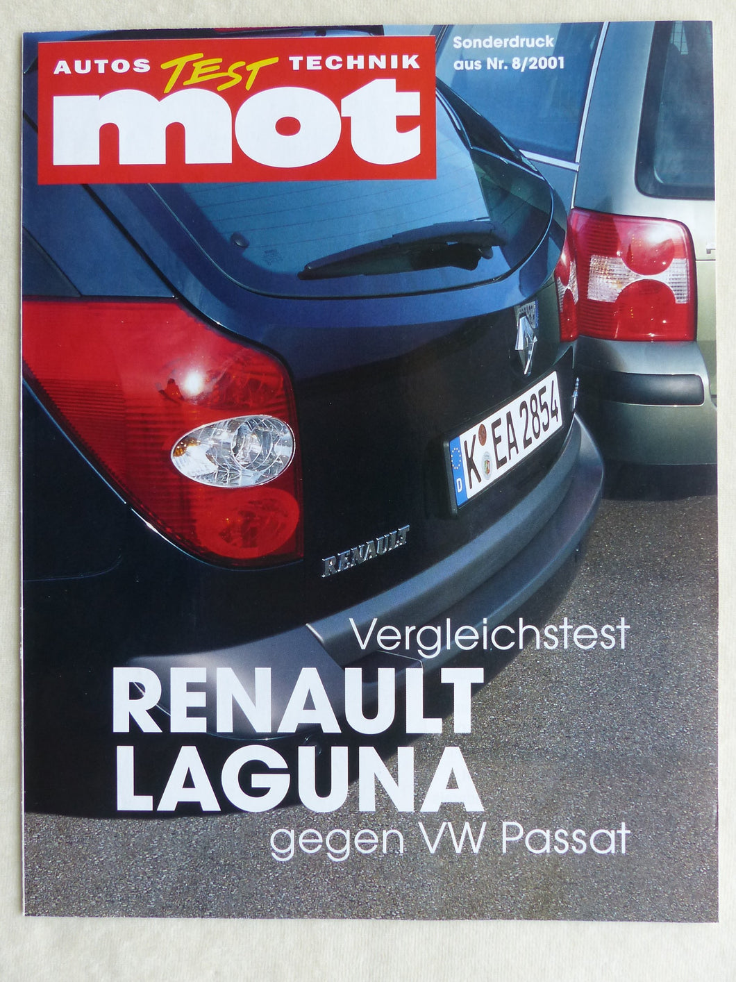 Renault Laguna Grandtour vs VW Passat - Test - Sonderdruck mot Heft 8/2001