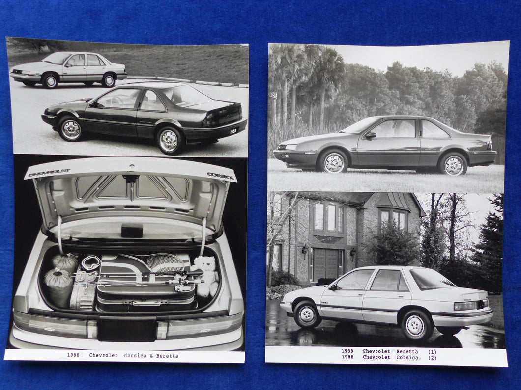 Chevrolet Corsica & Beretta - Konvolut 2x Pressefoto press photo 1988