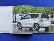 Lade das Bild in den Galerie-Viewer, Honda Automobile Programm Jazz Civic Accord CR-V - Prospekt Brochure 01.2015
