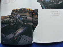 Lade das Bild in den Galerie-Viewer, Seat Cupra Born E-Auto MJ 2022 - Prospekt Brochure 10.2021
