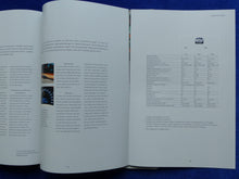 Lade das Bild in den Galerie-Viewer, 3x Hardcover Prospekt 1998 Mercedes-Benz S-Klasse S 500 Typ 220 MJ 1999
