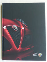 Lade das Bild in den Galerie-Viewer, Alfa Romeo 4C Coupe MJ 2014 - Hardcover Prospekt Brochure 07.2013
