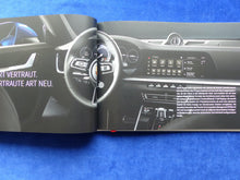 Lade das Bild in den Galerie-Viewer, Porsche 911 Carrera Targa Typ 992 MJ 2022 - Hardcover Prospekt Brochure 06.2021
