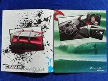 Lade das Bild in den Galerie-Viewer, Renault Clio by Rip Curl Sondermodell - Prospekt Brochure + Preisliste 01.2008
