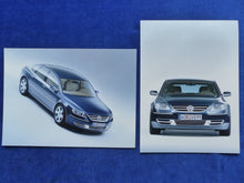 Lade das Bild in den Galerie-Viewer, Volkswagen Studie Concept D Phaeton IAA - 2x Original Pressefotos 09.1999
