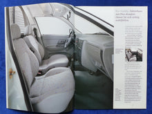 Lade das Bild in den Galerie-Viewer, VW Caddy Kastenwagen Kombi MJ 2000 - Prospekt Brochure 04.1999
