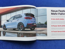 Lade das Bild in den Galerie-Viewer, Hyundai i30 N Fastback 280PS MJ 2022 - Prospekt Brochure 02.2022
