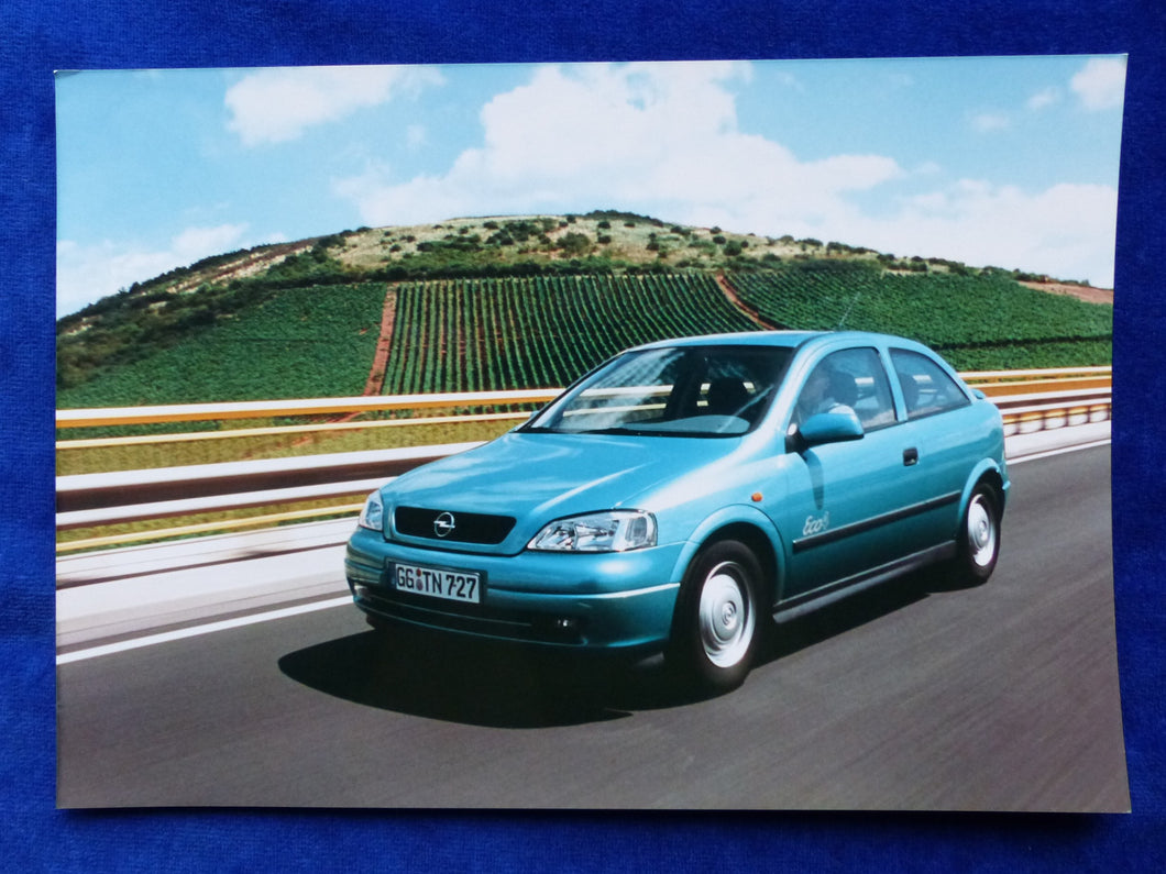 Opel Astra Eco 4 - Original Pressefoto press photo 04.2002