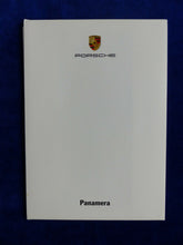 Lade das Bild in den Galerie-Viewer, Porsche Panamera - Postkarten-Set 6 postcards - car-brochure
