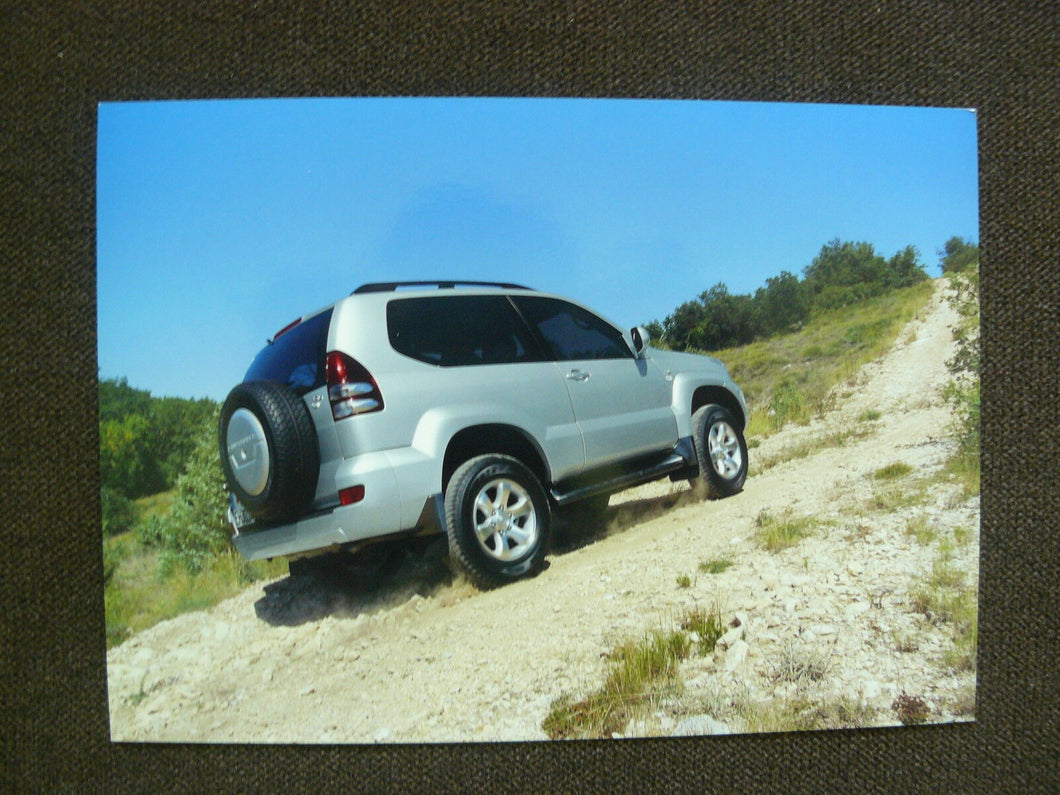 Toyota Land Cruiser MJ 2003 - Original Pressefoto press photo 12.2002