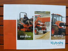 Lade das Bild in den Galerie-Viewer, Kubota Traktoren Programm - Prospekt Brochure Slowakei
